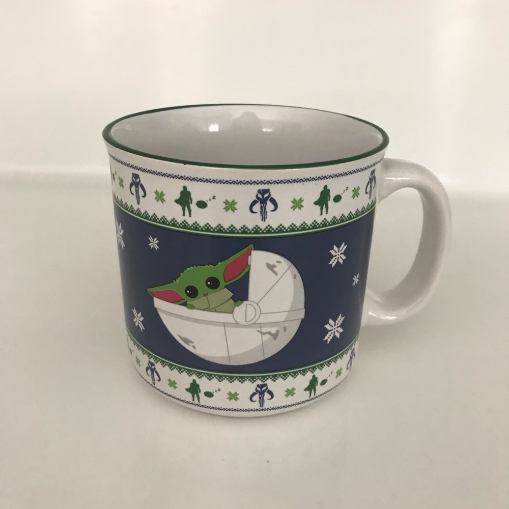 Star Wars Baby Yoda Winter Mug 20oz